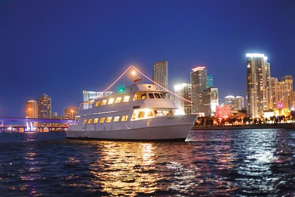 Boston Elite Yacht Cruise